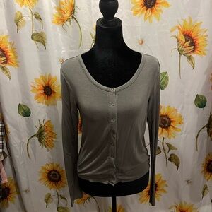 American Eagle Outfitters Olive Gray Button-Front Long Sleeve Top